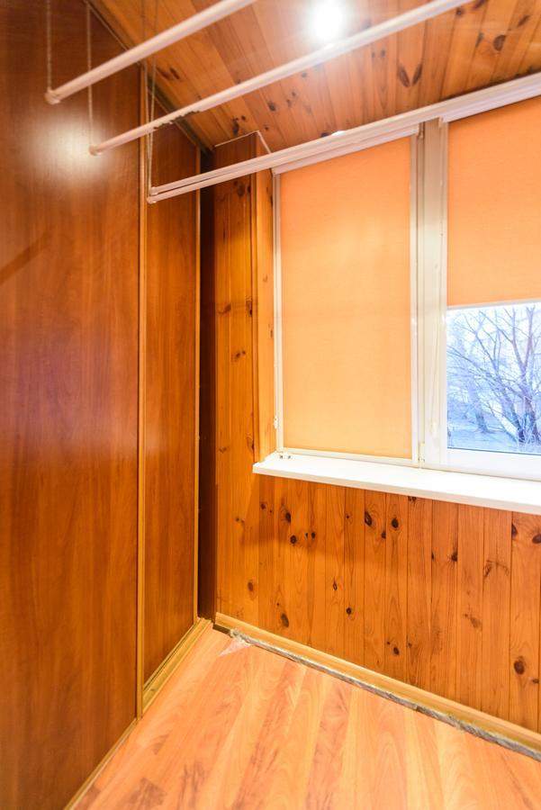 Apartment On Hryhoriia Chuprynky Киев Экстерьер фото